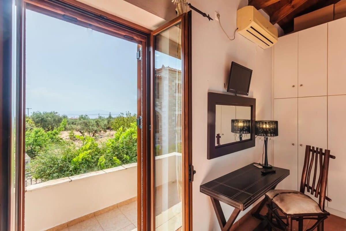 Mani'S Aura Seaside-Spacious Summer Retreat Kotronion  Exterior foto